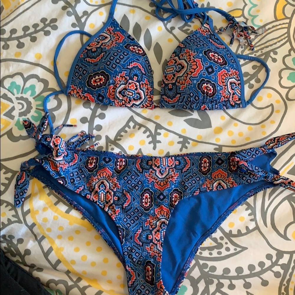 Multicolor bikini